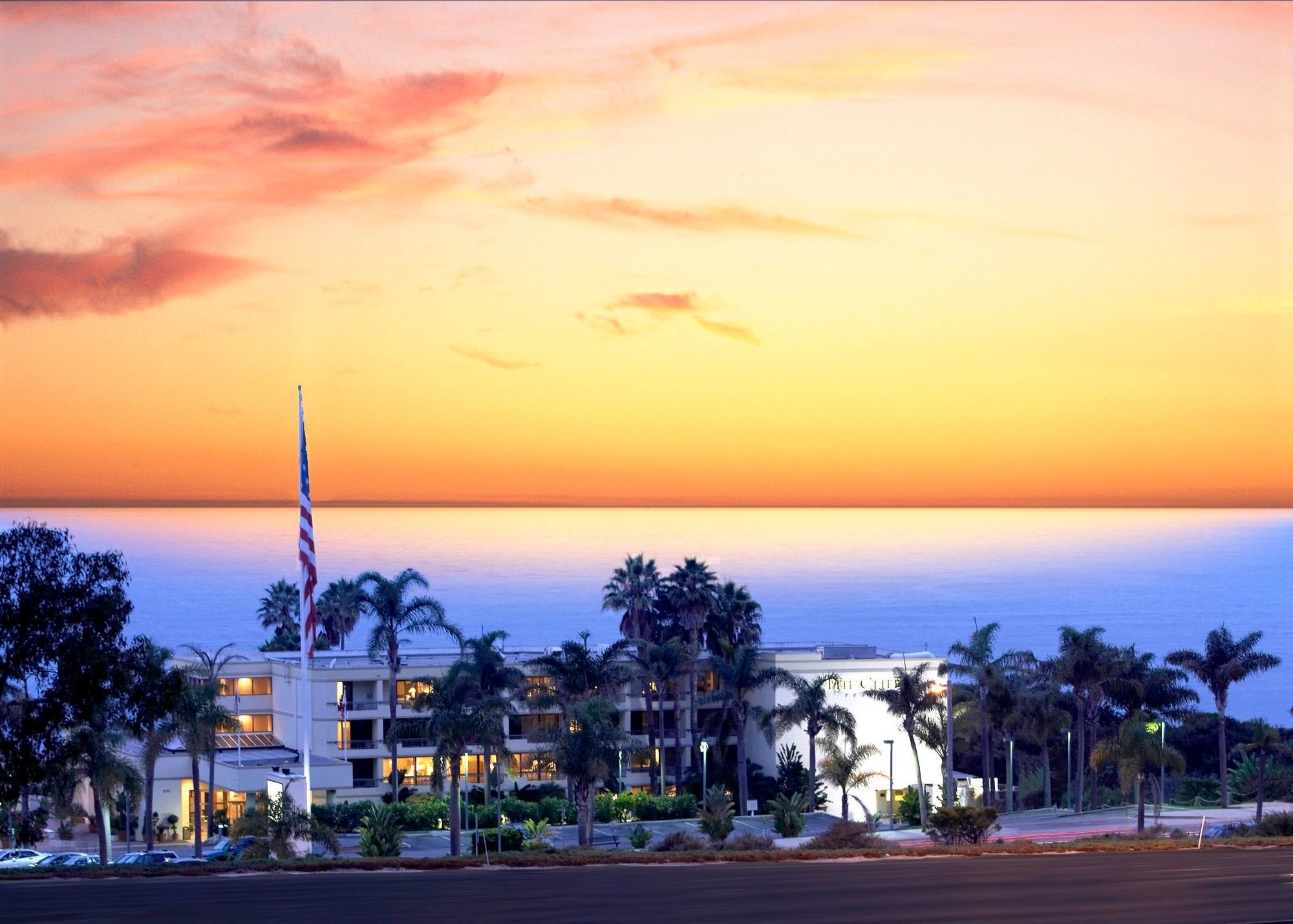 The Cliffs And Pismo Beach
